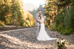 Romantic Twenty Mile House wedding in the fall by Graeagle Wedding Photographer