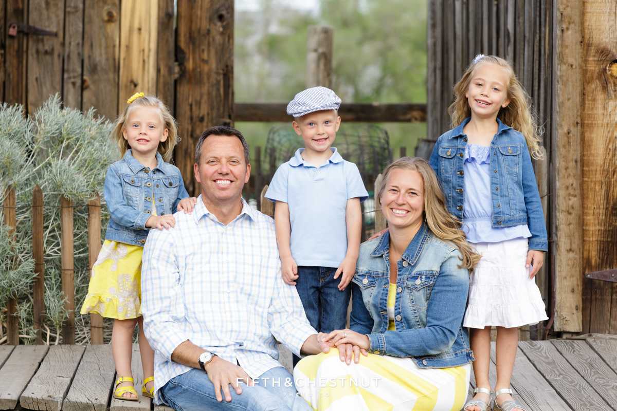 Family photographer in Reno Wardrobe Tips