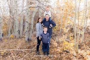Fall Thomas Creek Trail Family Photos by Reno Family Photographer